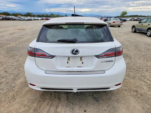 2013 LEXUS CT 200h