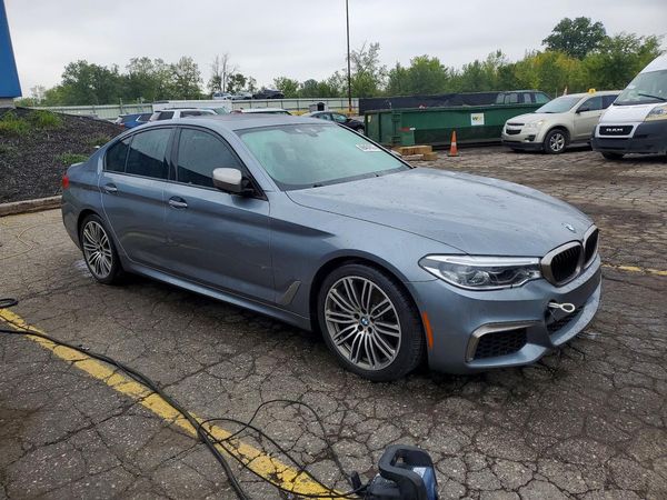 2018 BMW M5 xDrive — Passenger 3/4