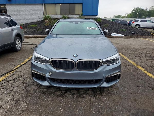 2018 BMW M5 xDrive — DIRF
