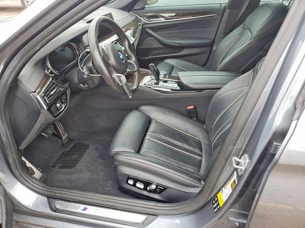 2018 BMW M5 xDrive — DENT