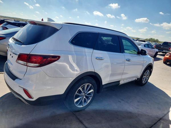 2018 HYUNDAI SANTA FE SE Premium pkg