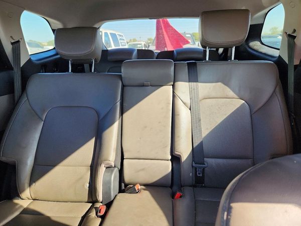 2018 HYUNDAI SANTA FE SE Premium pkg