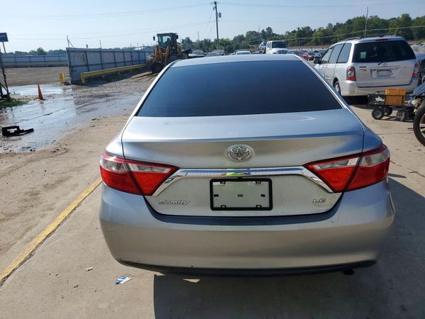 2015 TOYOTA CAMRY — DIRR