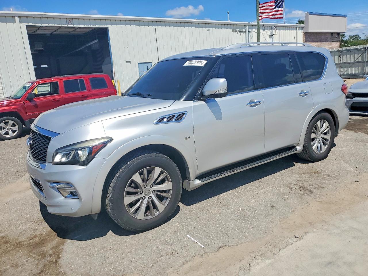 2016 INFINITI QX80