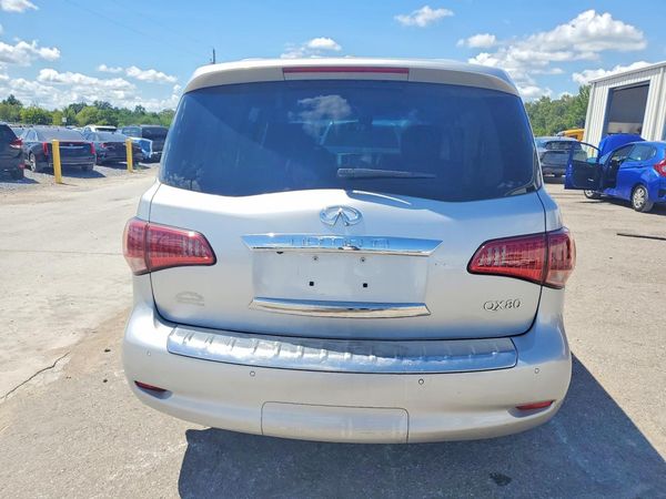 2016 INFINITI QX80