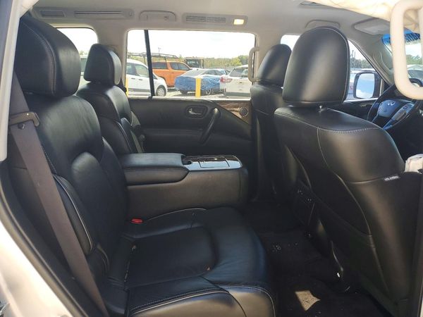2016 INFINITI QX80