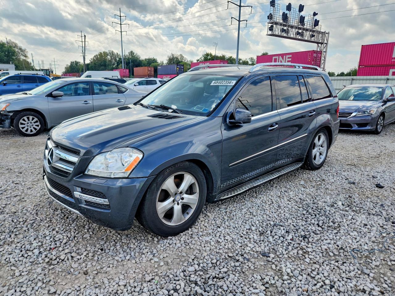 2012 MERCEDES-BENZ GL-CLASS GL450 4-MATIC — Front 3/4