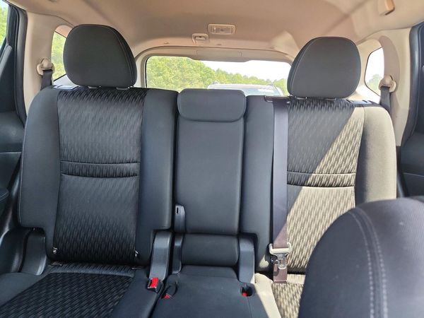 2019 NISSAN ROGUE