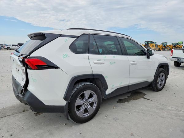2025 TOYOTA RAV4 XLE — PSRA