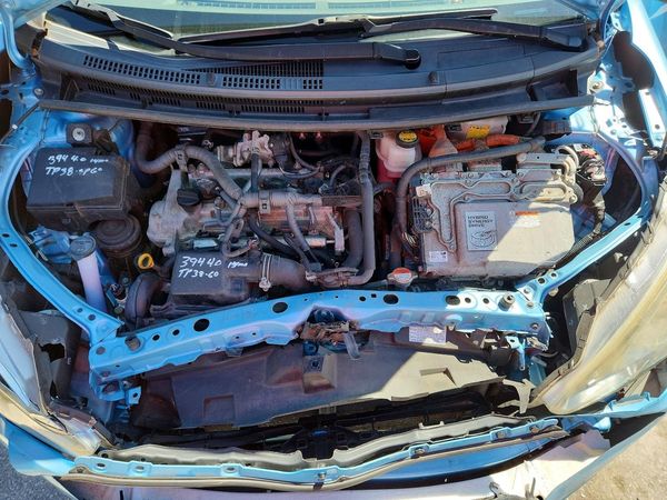 2016 TOYOTA PRIUS