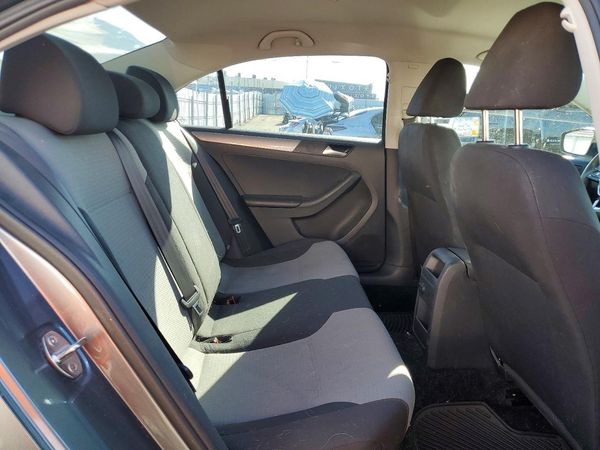2017 VOLKSWAGEN JETTA S