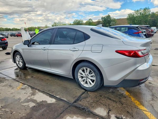 2025 TOYOTA CAMRY