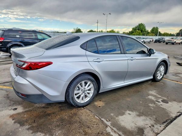 2025 TOYOTA CAMRY