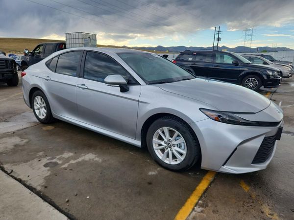 2025 TOYOTA CAMRY