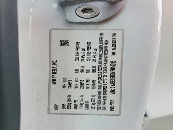 2021 TESLA MODEL 3