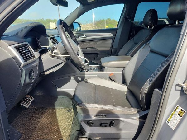 2023 VOLKSWAGEN ATLAS CROSS SPORT — DENT