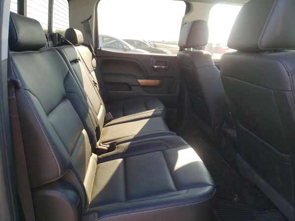 2017 CHEVROLET SILVERADO LTZ