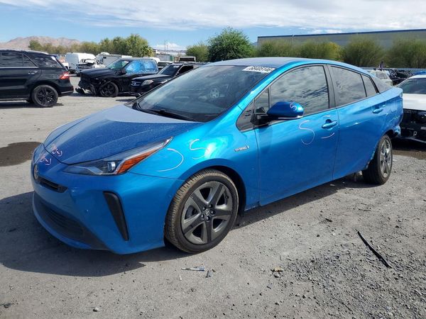 2019 TOYOTA PRIUS