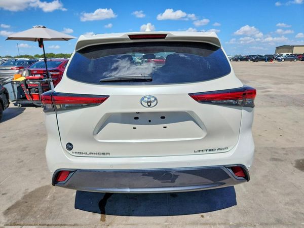 2021 TOYOTA HIGHLANDER Limited