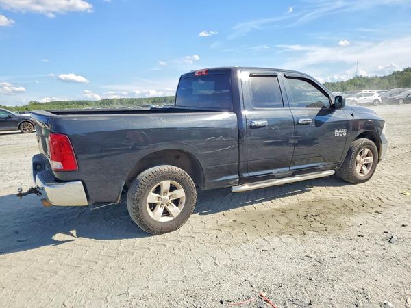 2015 RAM 1500 ST