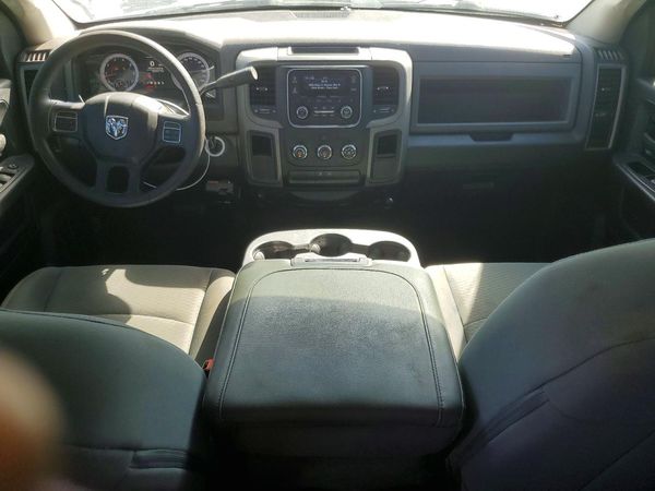 2015 RAM 1500 ST