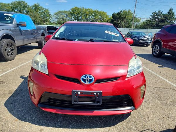 2015 TOYOTA PRIUS