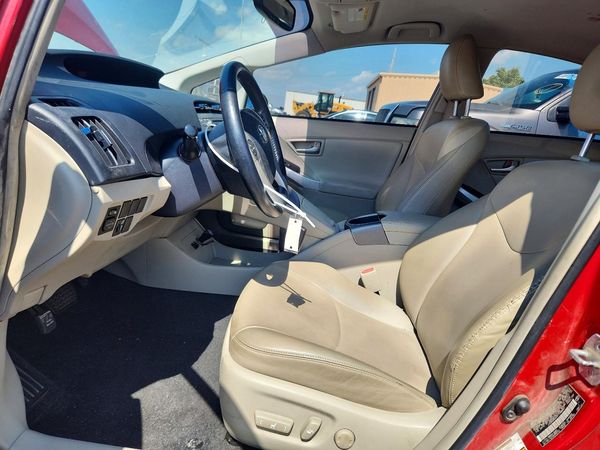 2015 TOYOTA PRIUS