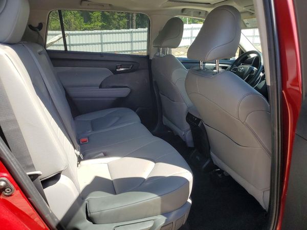2023 TOYOTA HIGHLANDER
