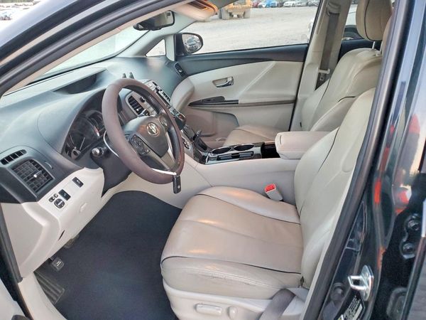 2015 TOYOTA VENZA XLE — DENT