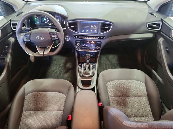 2018 HYUNDAI IONIQ Blue (HEV)