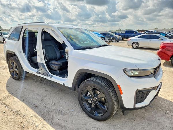 2026 JEEP GRAND CHEROKEE