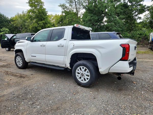 2025 TOYOTA TACOMA