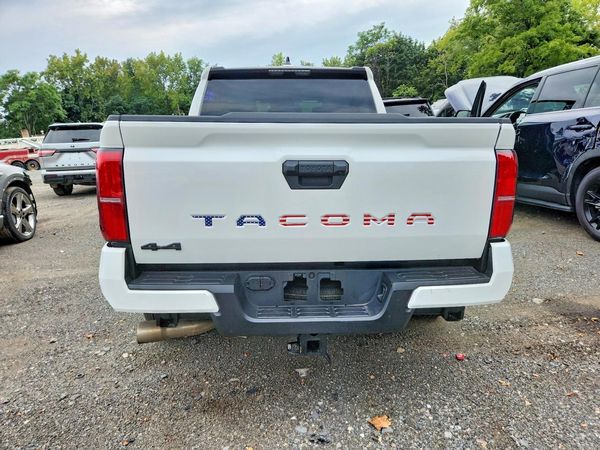 2025 TOYOTA TACOMA