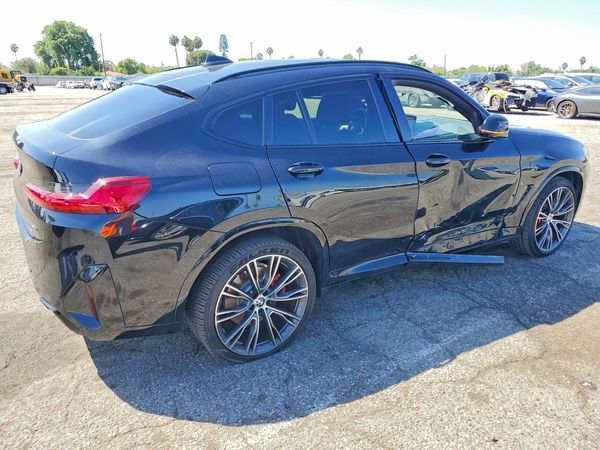 2023 BMW X4 xDrive30i