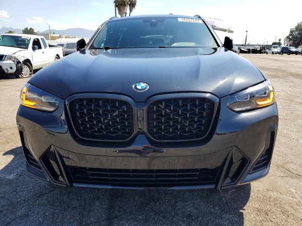2023 BMW X4 xDrive30i