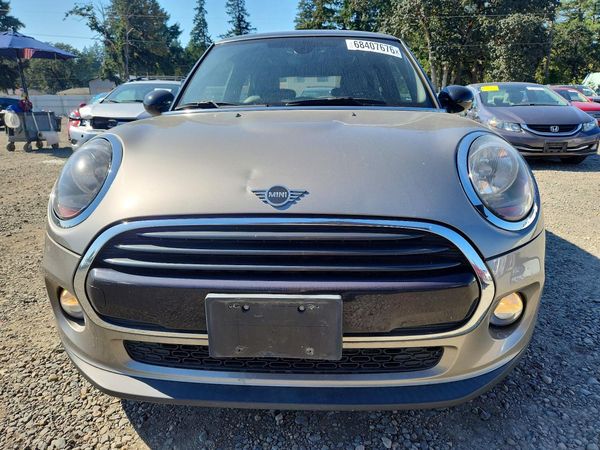 2019 MINI COOPER