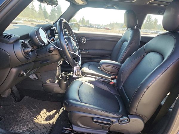 2019 MINI COOPER