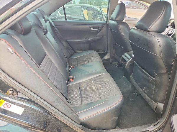 2015 TOYOTA CAMRY