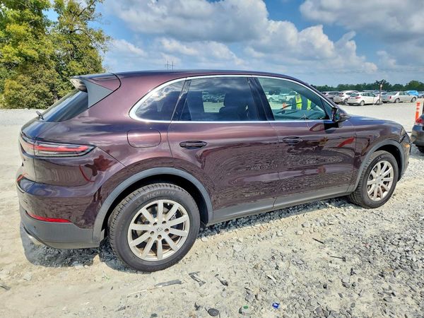 2019 PORSCHE CAYENNE