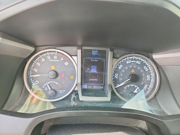 2019 TOYOTA TACOMA