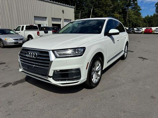 2018 AUDI Q7