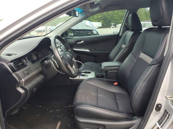 2014 TOYOTA CAMRY — DENT