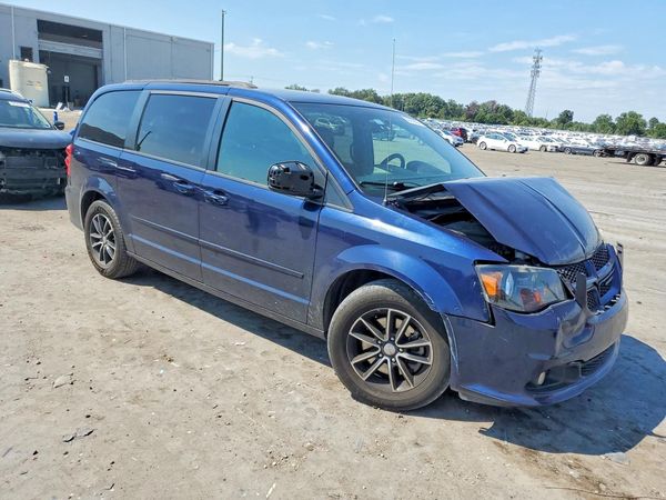 2017 DODGE GRAND CARAVAN GT