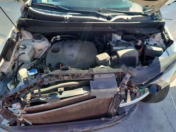 2016 KIA SPORTAGE LX w/Popular Pkg — Engine bay