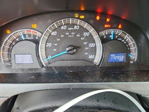 2013 TOYOTA CAMRY