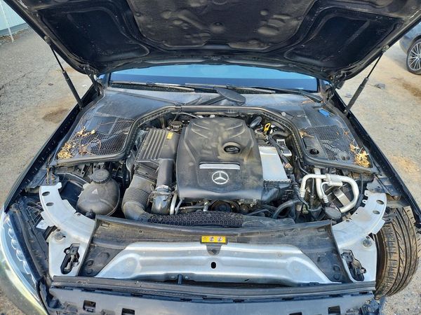 2016 MERCEDES-BENZ C