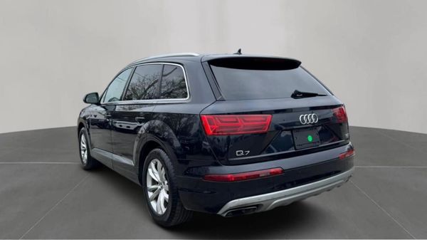 2017 AUDI Q7