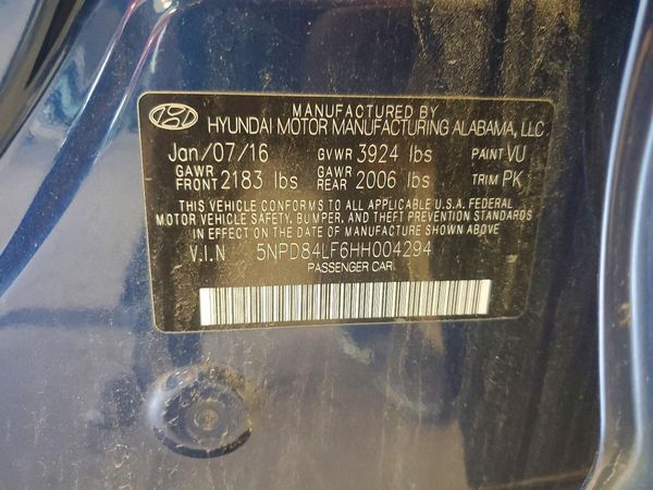 2017 HYUNDAI ELANTRA