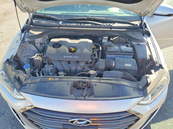 2017 HYUNDAI ELANTRA
