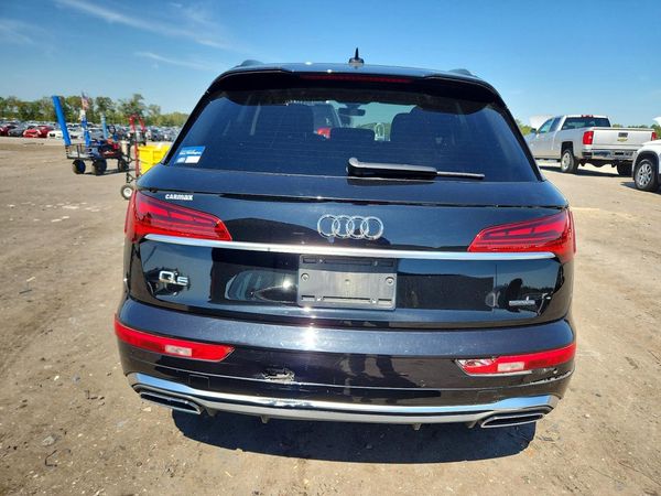 2022 AUDI Q5 S Line quattro Premium